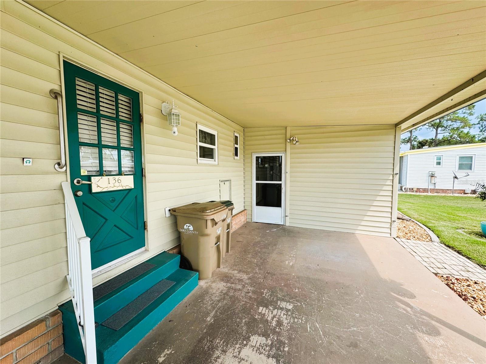 136 DOGWOOD TRL, LEESBURG, FL — photo 11