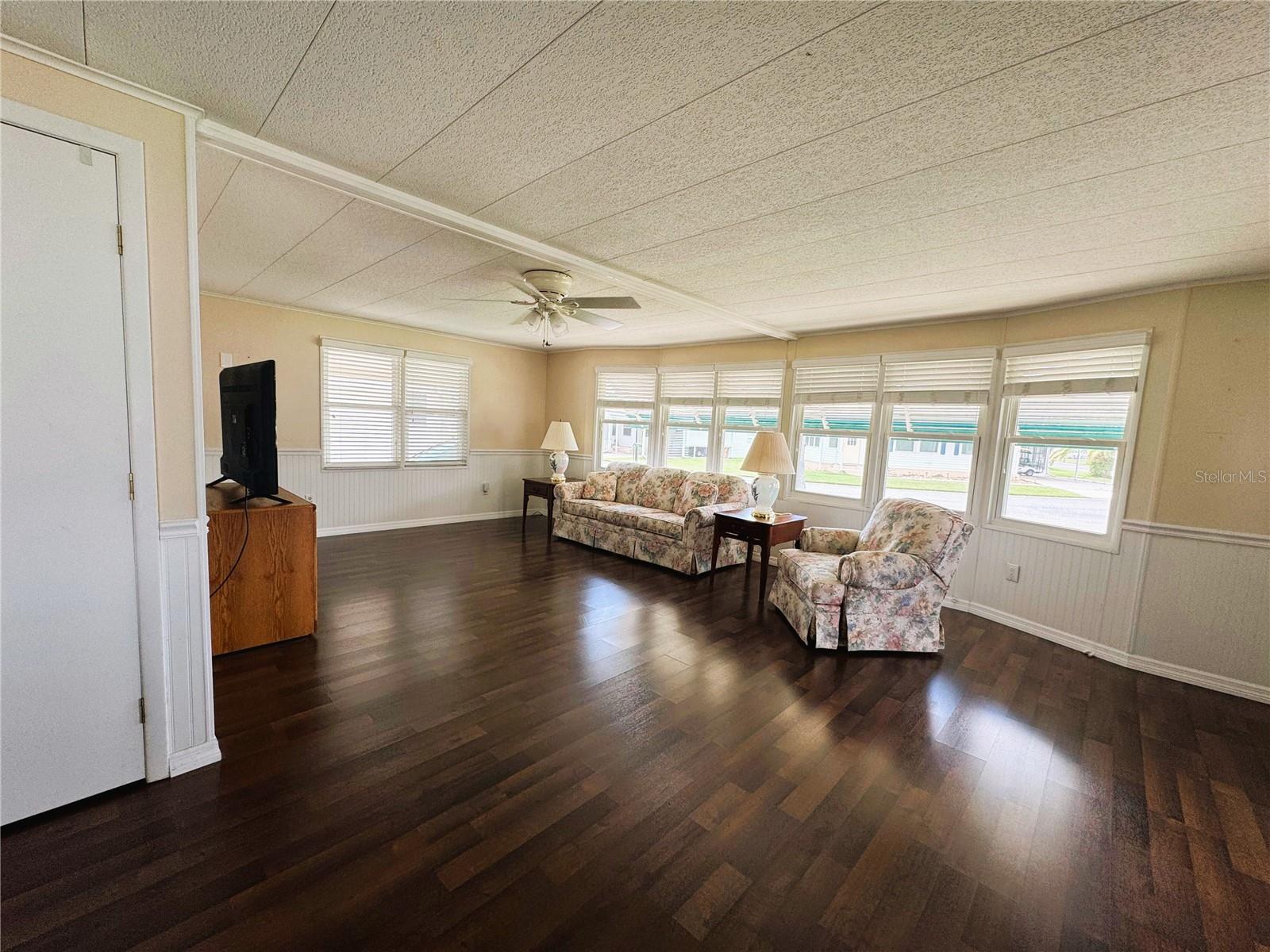 136 DOGWOOD TRL, LEESBURG, FL — photo 22