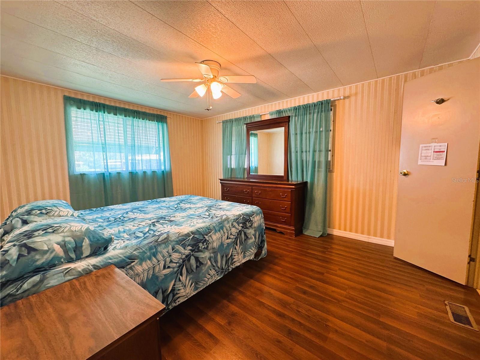 136 DOGWOOD TRL, LEESBURG, FL — photo 47