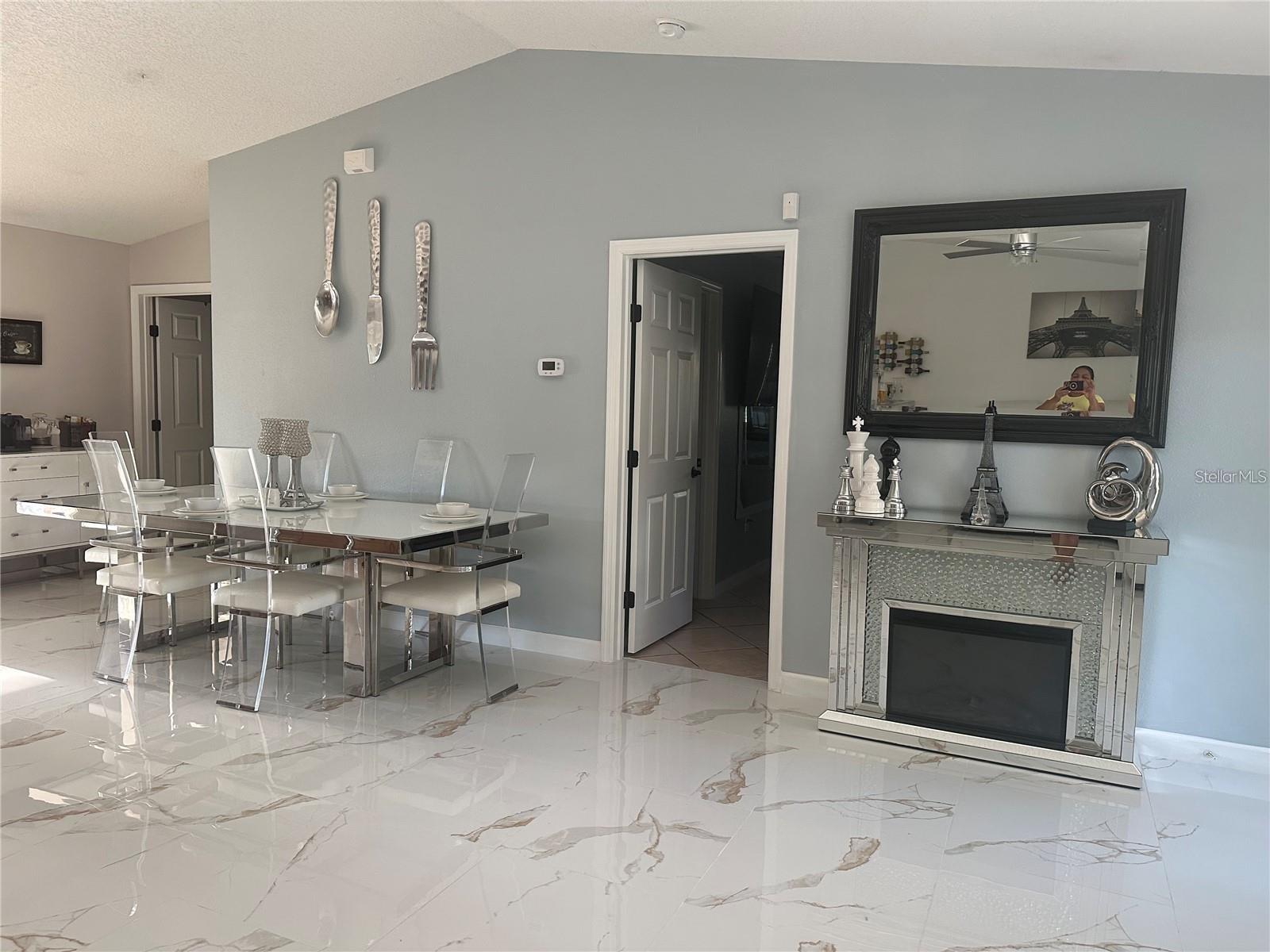 10520 HENDERSON RD, TAMPA, FL — photo 12