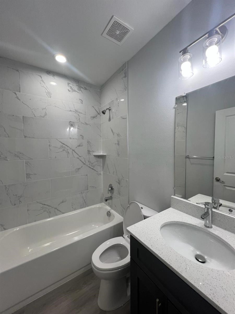 519 BLACKBIRD LN, KISSIMMEE, FL — photo 17
