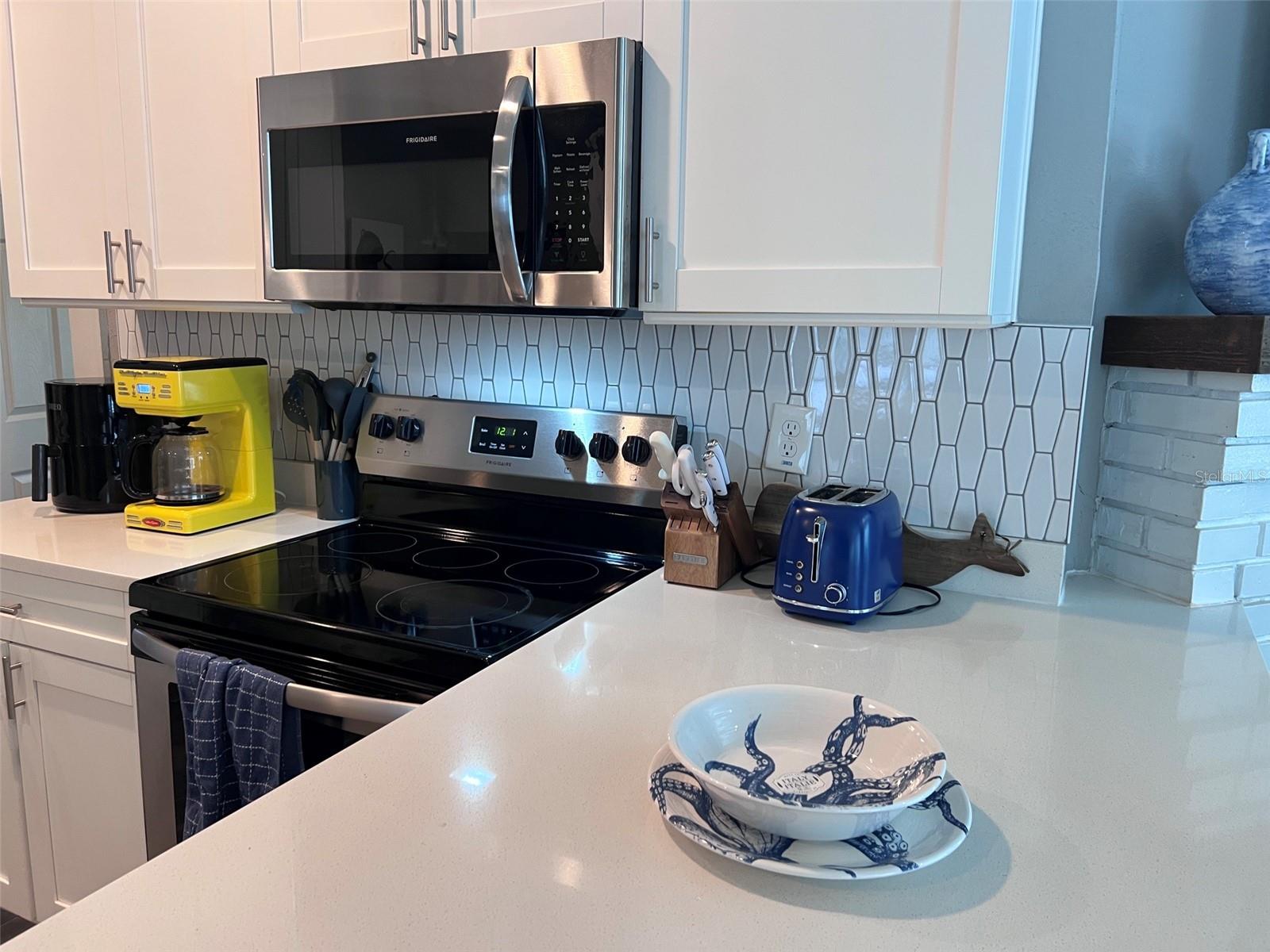 1137 HIGHLAND ST S, ST PETERSBURG, FL — photo 16
