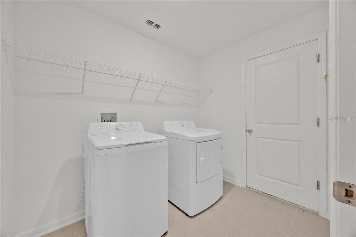 2398 MCKINLEY DR, LAKE WALES, FL — photo 9