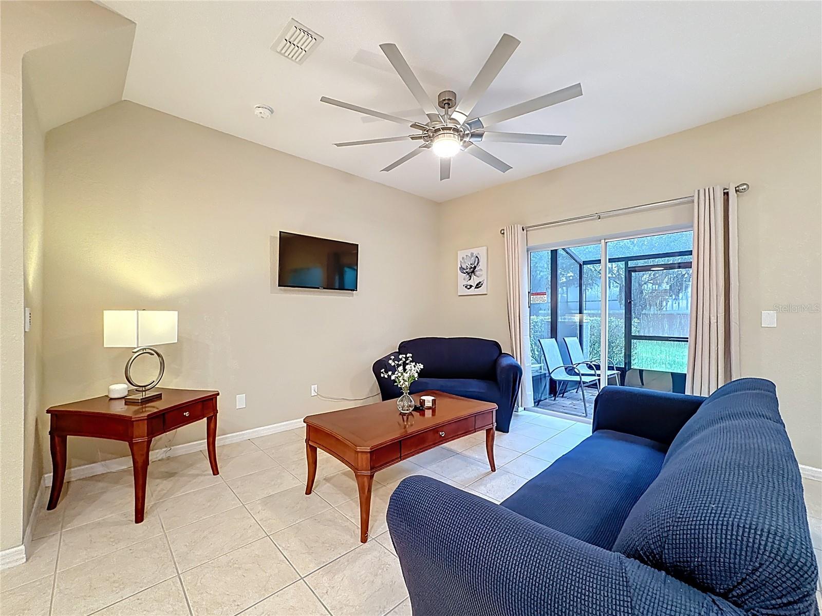 2412 CARAVELLE CIR, KISSIMMEE, FL — photo 8
