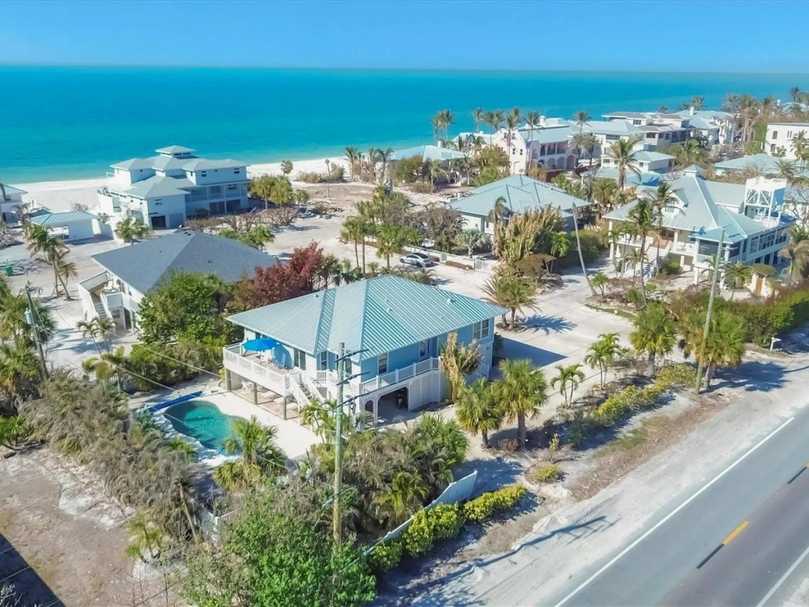 2420 24TH ST W, BOCA GRANDE, FL — photo 2
