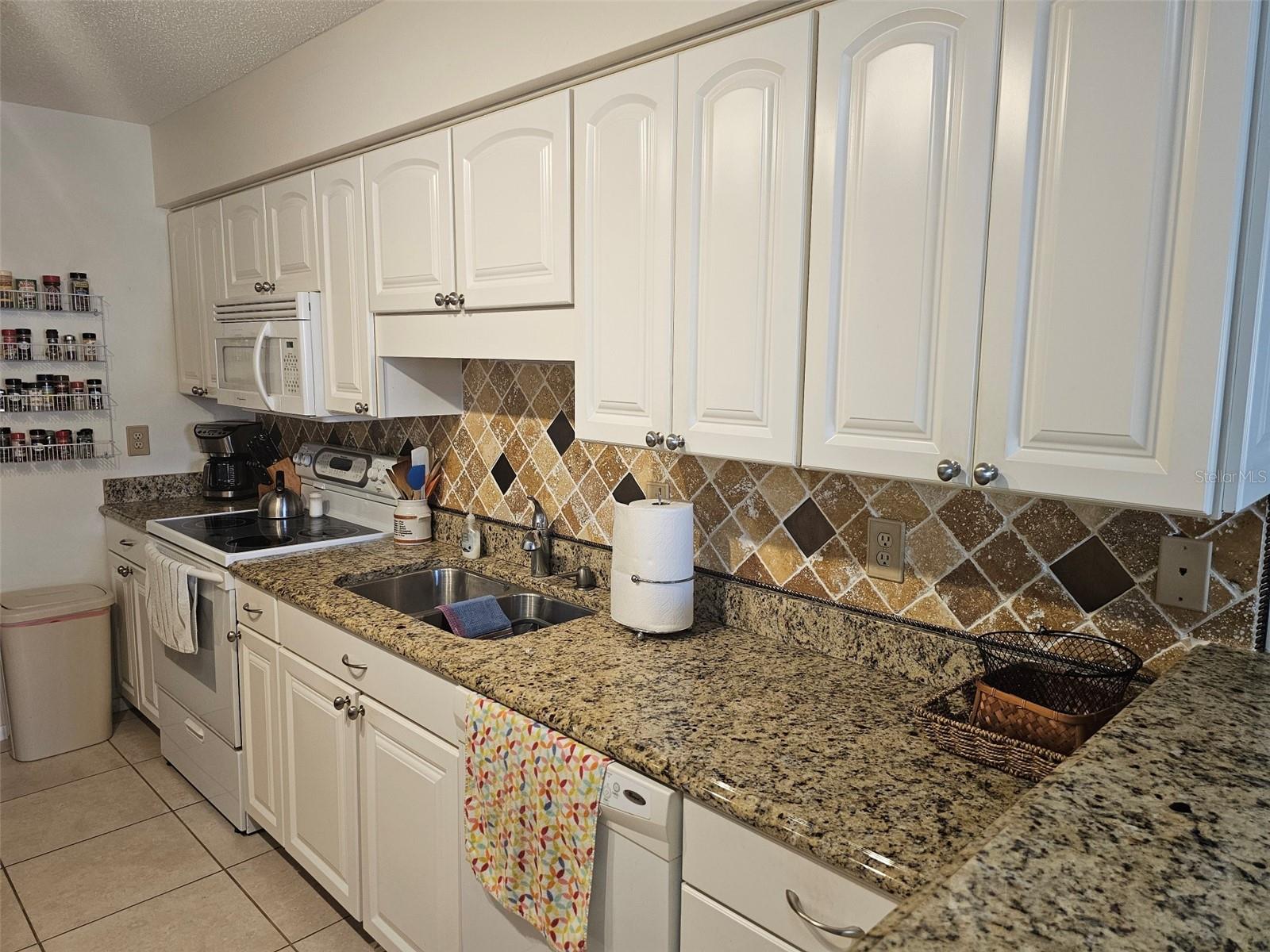 4209 66TH STREET CIR W, BRADENTON, FL — photo 9