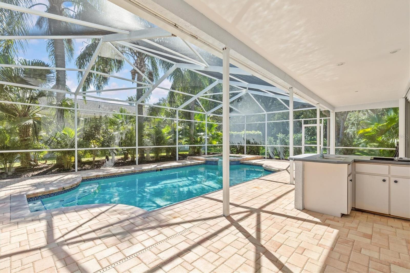 2328 WARWICK DR, OLDSMAR, FL — photo 8