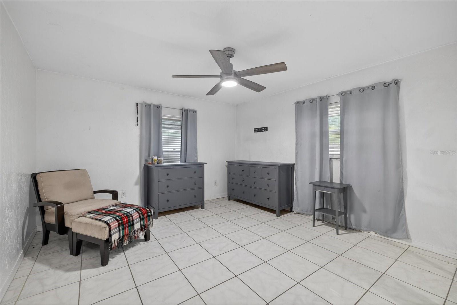 420 LEWIS BLVD SE, ST PETERSBURG, FL — photo 17