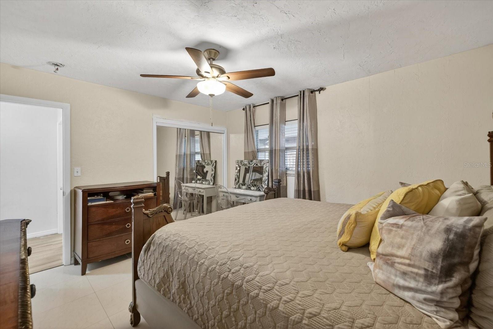 420 LEWIS BLVD SE, ST PETERSBURG, FL — photo 18
