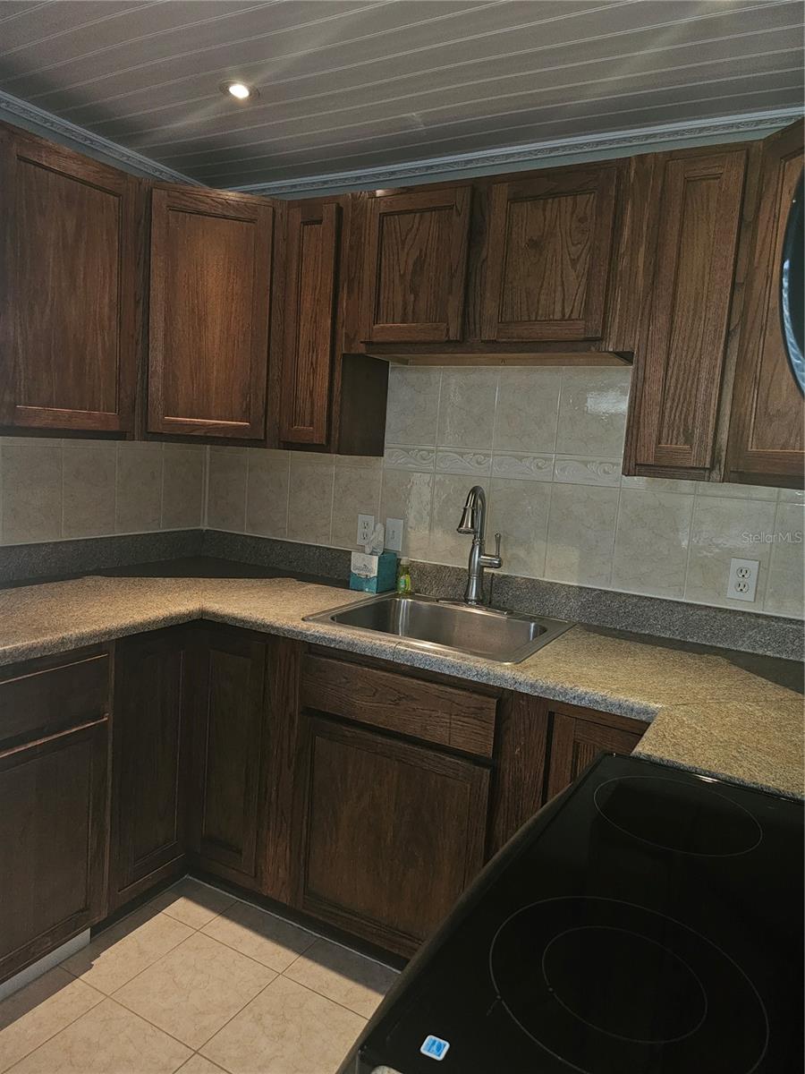 1145 54TH AVE N, ST PETERSBURG, FL — photo 6