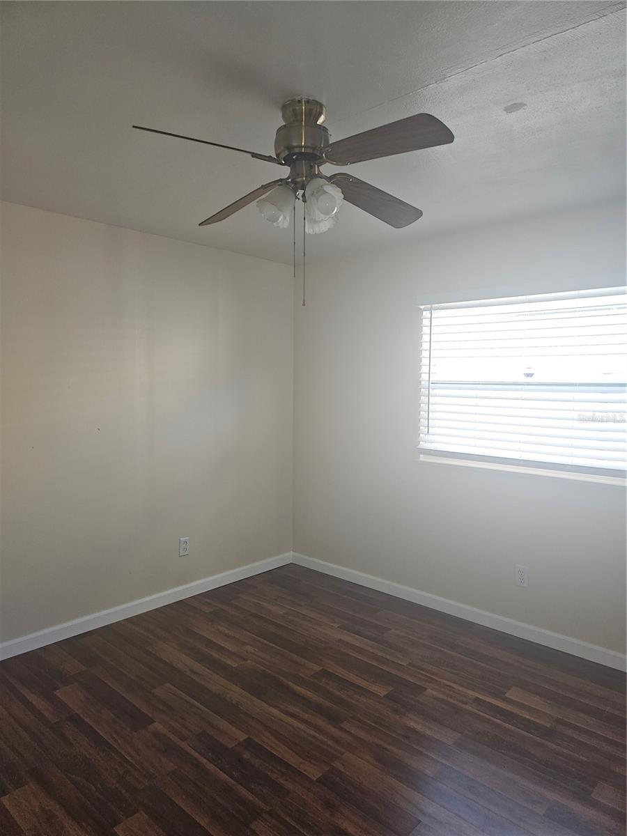 1145 54TH AVE N, ST PETERSBURG, FL — photo 13