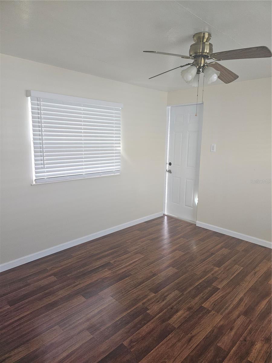 1145 54TH AVE N, ST PETERSBURG, FL — photo 16