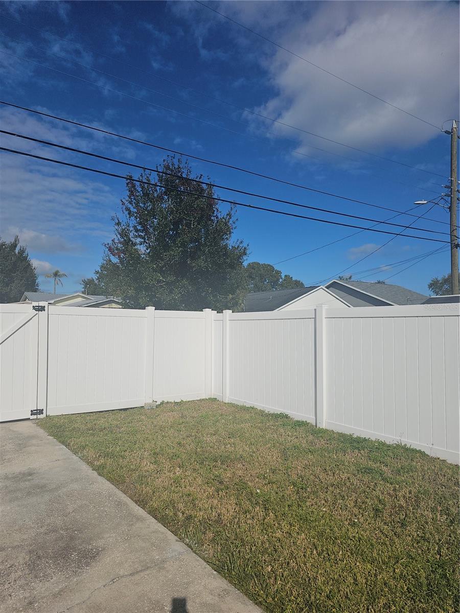 1145 54TH AVE N, ST PETERSBURG, FL — photo 20