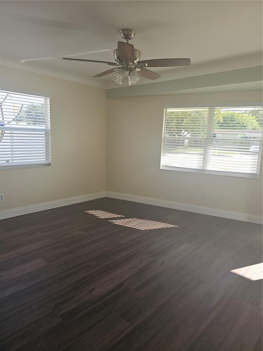 1145 54TH AVE N, ST PETERSBURG, FL — photo 5