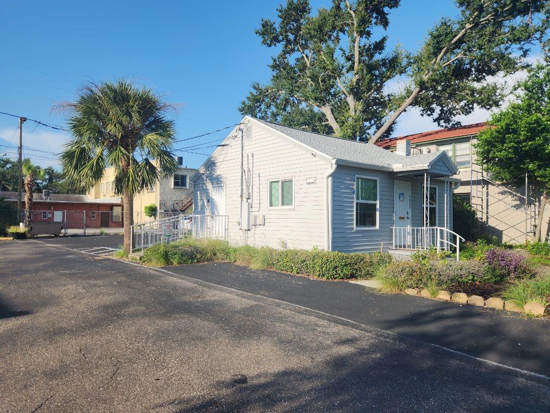 2420 1ST AVE N, ST PETERSBURG, FL — photo 2