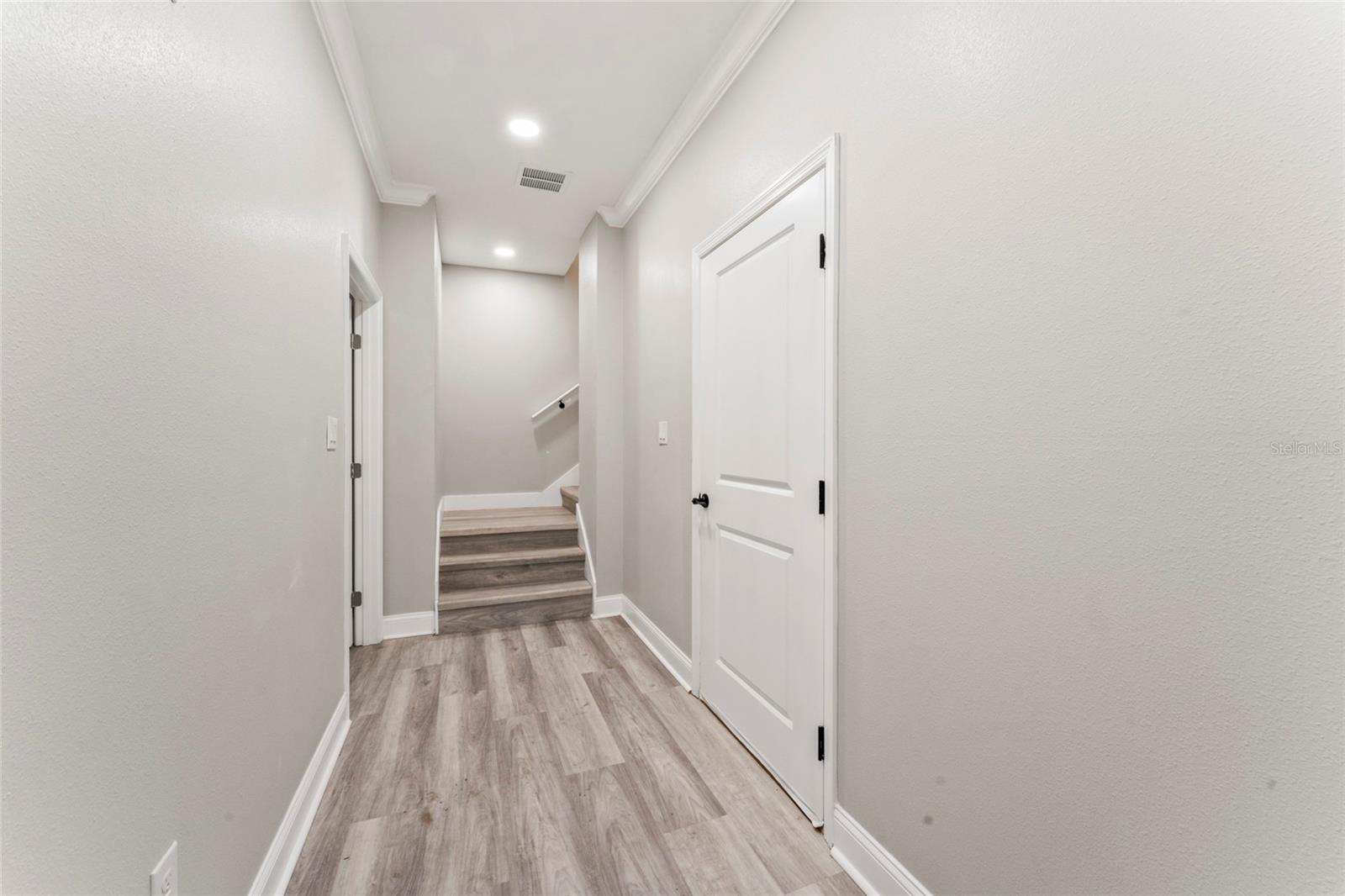 809 W LINEBAUGH AVE #2A, TAMPA, FL — photo 3