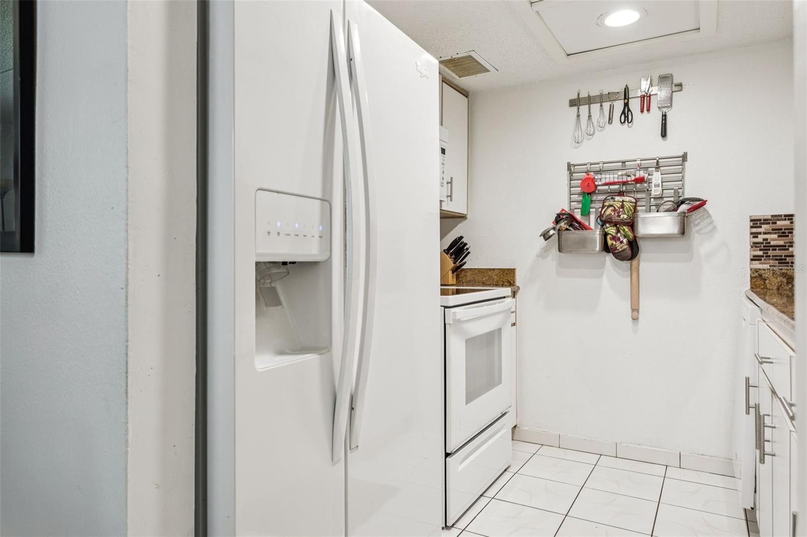 4718 CHRISTA CT #314, TAMPA, FL — photo 21