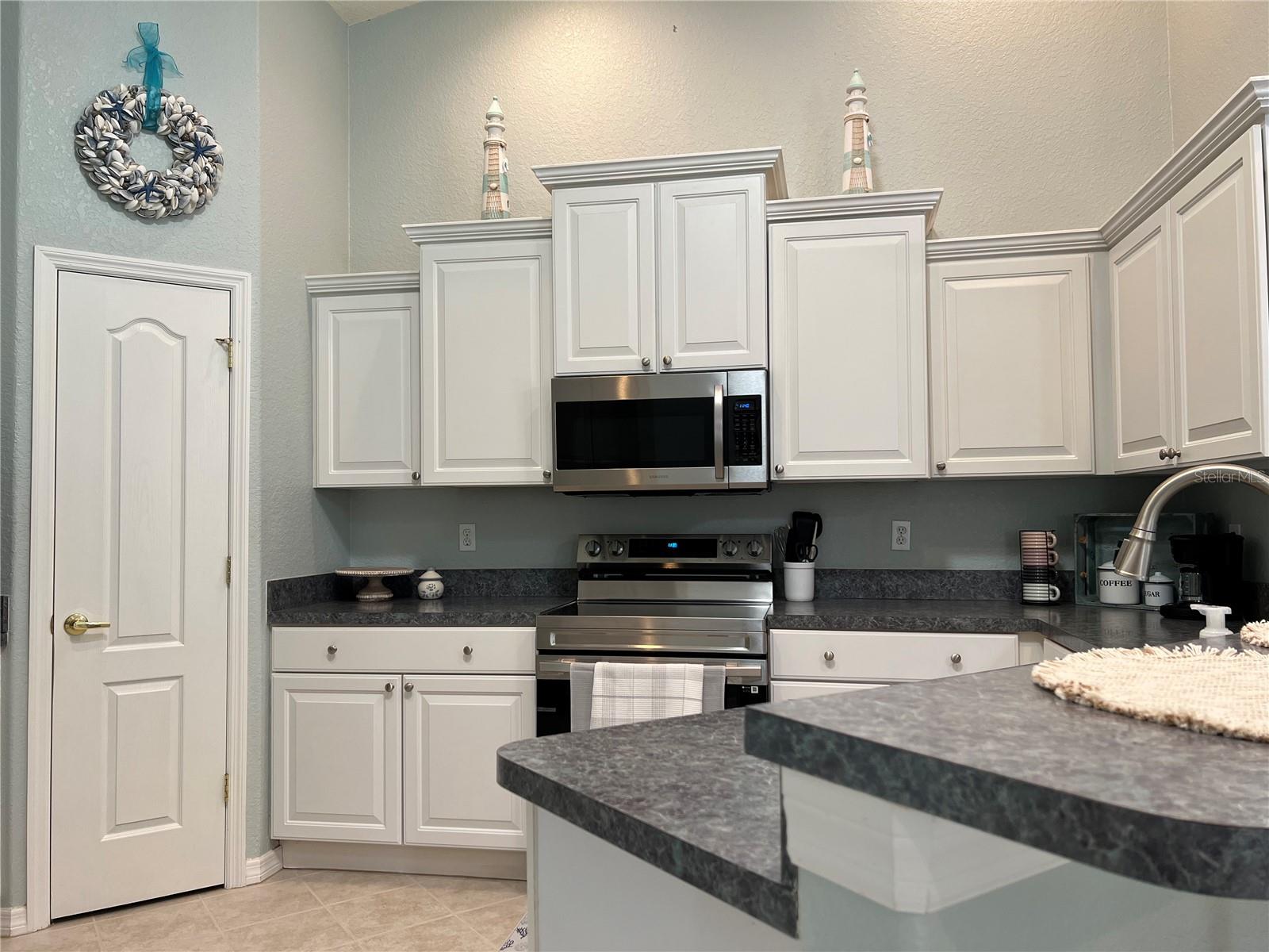 3653 LAKEWOOD BLVD, NORTH PORT, FL — photo 17