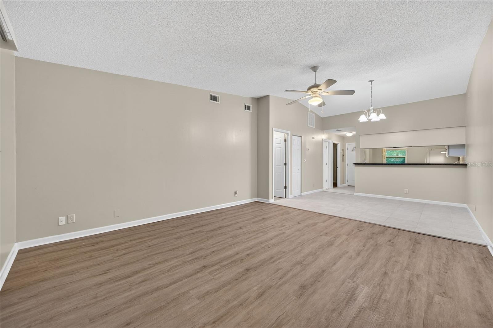 39650 US HIGHWAY 19 N #565, TARPON SPRINGS, FL — photo 19
