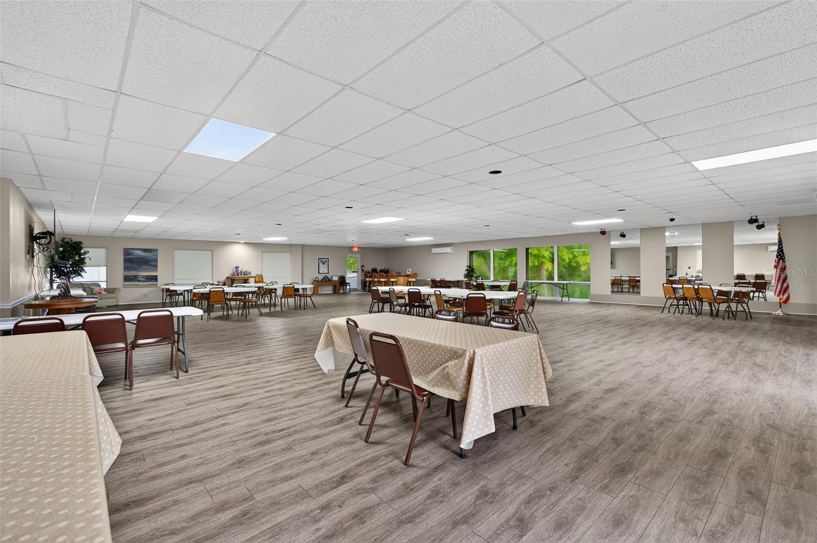 39650 US HIGHWAY 19 N #565, TARPON SPRINGS, FL — photo 47