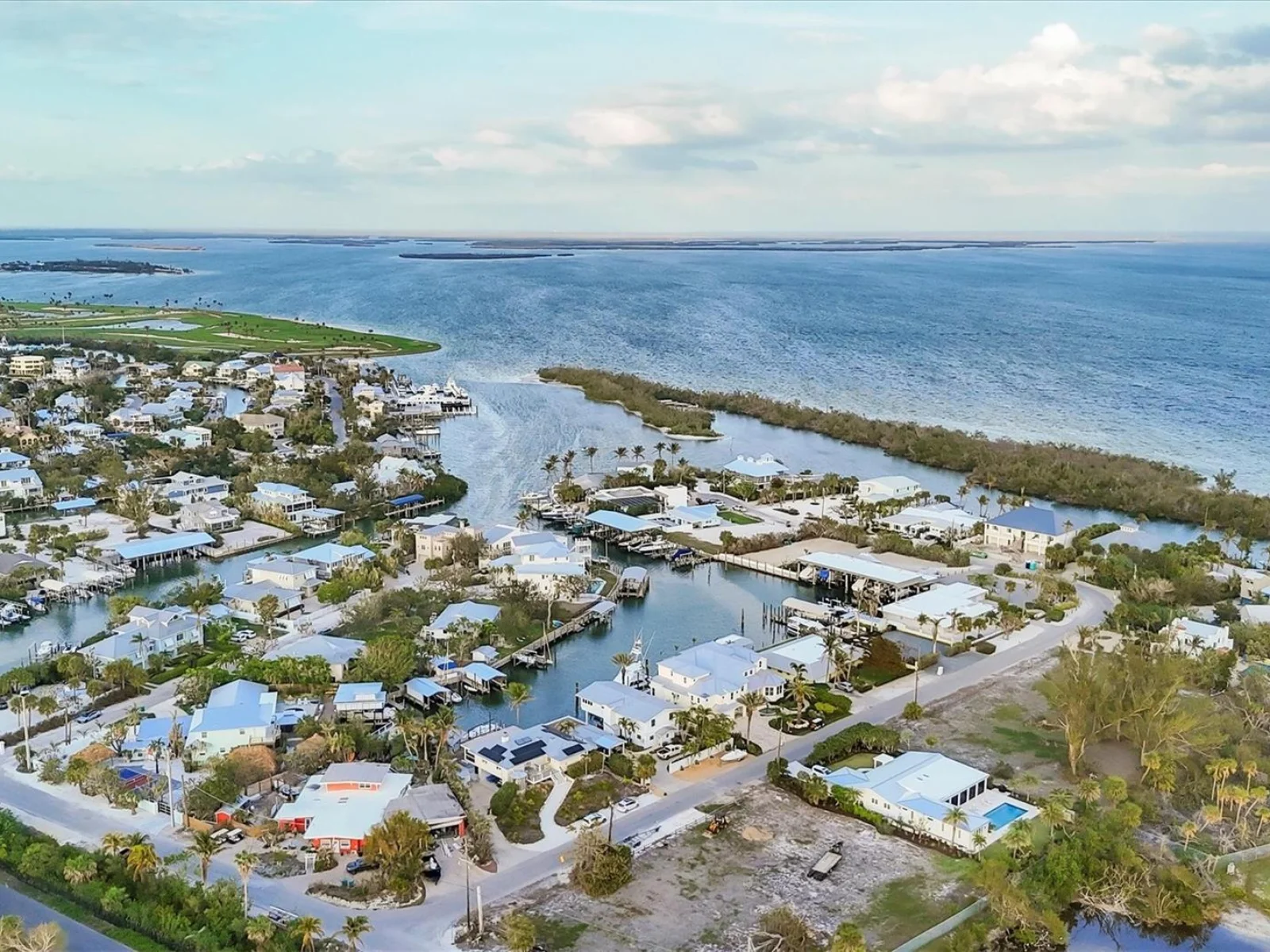 140 DAMFINO ST, BOCA GRANDE, FL — photo 4
