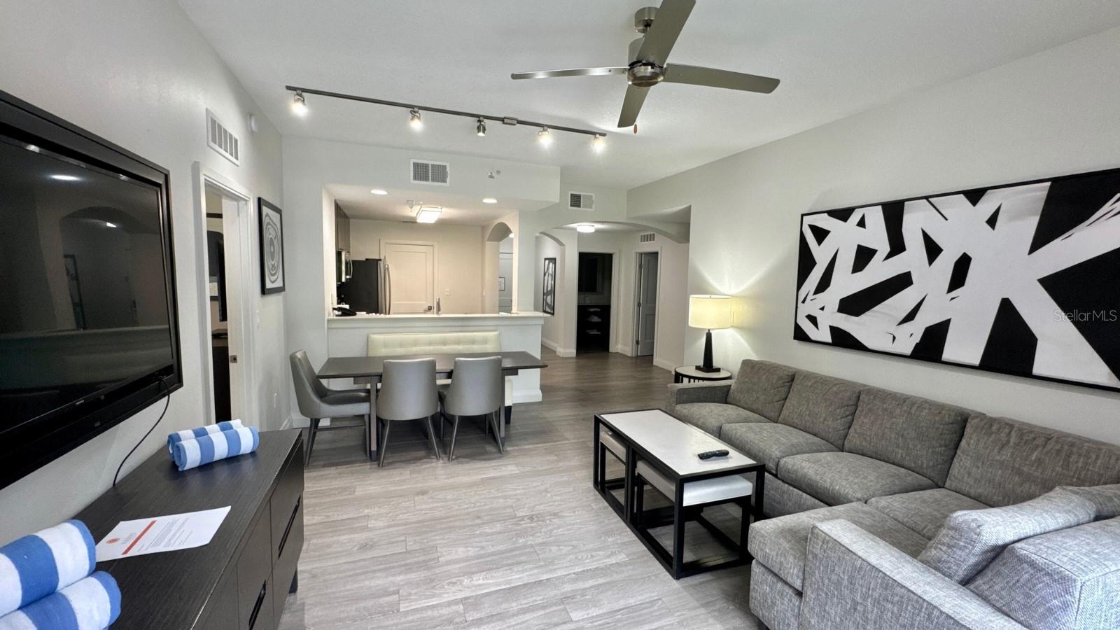 14501 GROVE RESORT AVE #3202, WINTER GARDEN, FL — photo 3