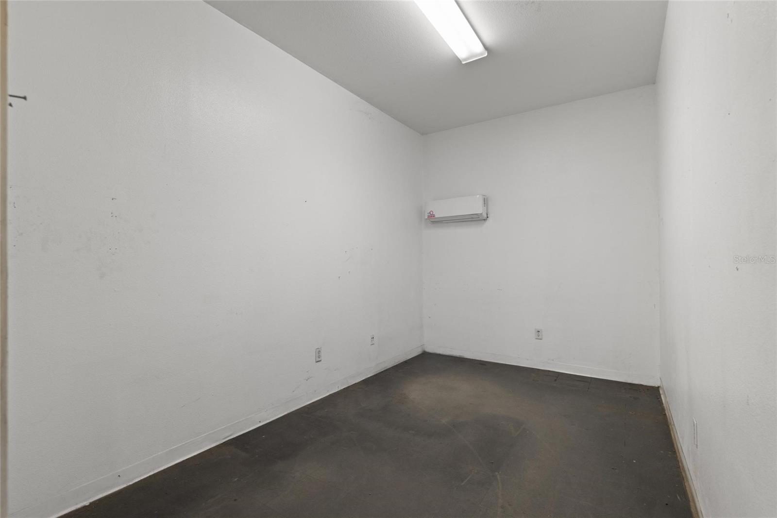 1500 L AND R INDUSTRIAL BLVD #Bldg. D, TARPON SPRINGS, FL — photo 21