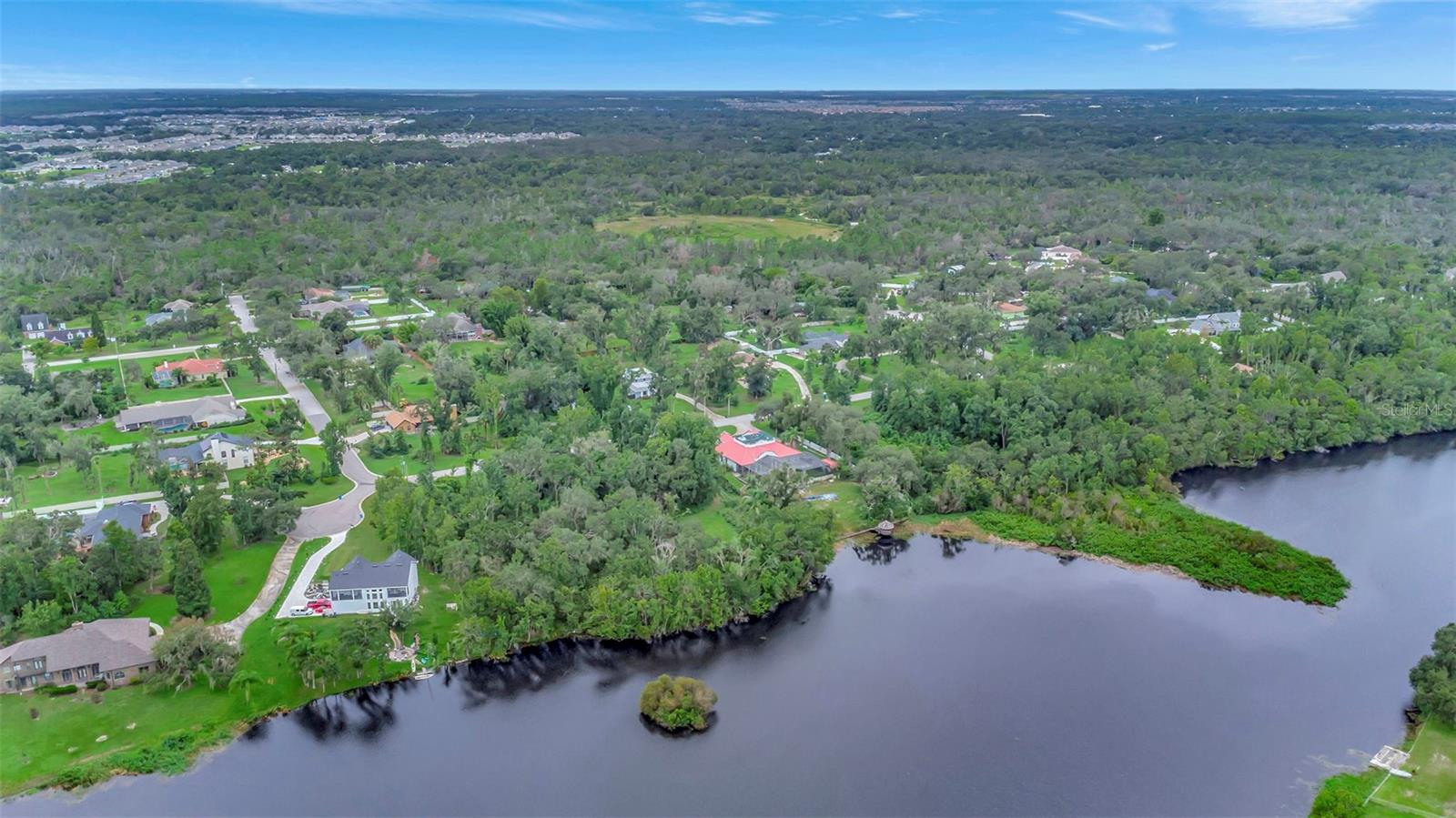 12610 LAKE HILLS DR, RIVERVIEW, FL — photo 4