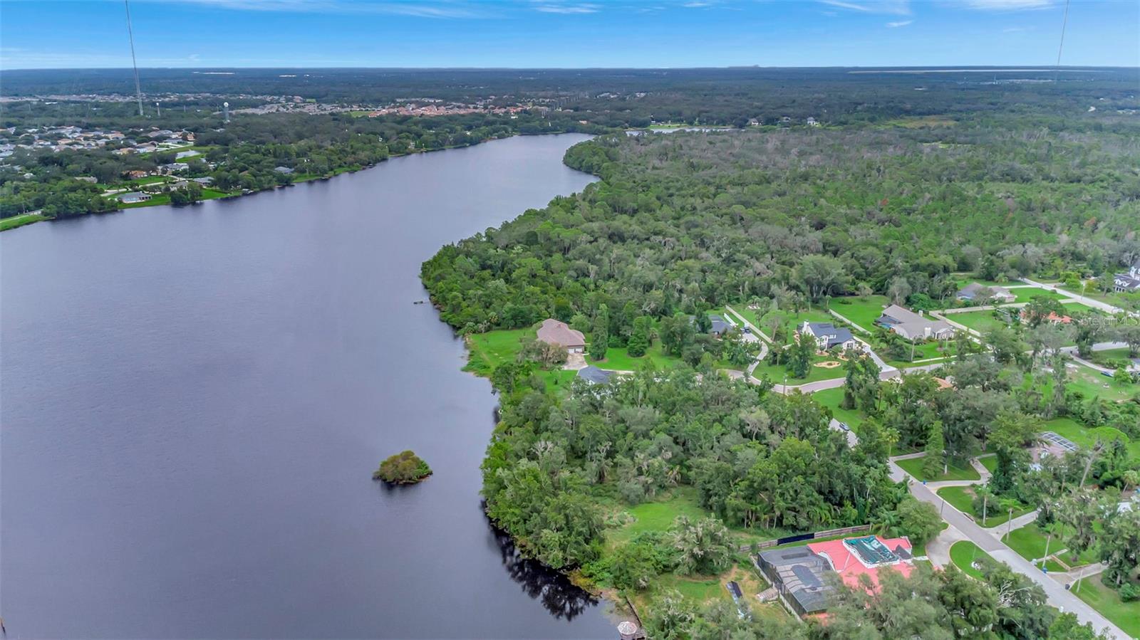 12610 LAKE HILLS DR, RIVERVIEW, FL — photo 9