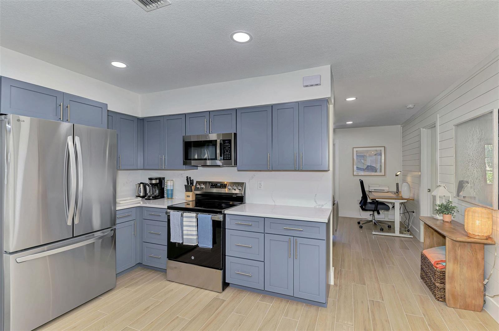 1100 POINT OF ROCKS RD, SARASOTA, FL — photo 12