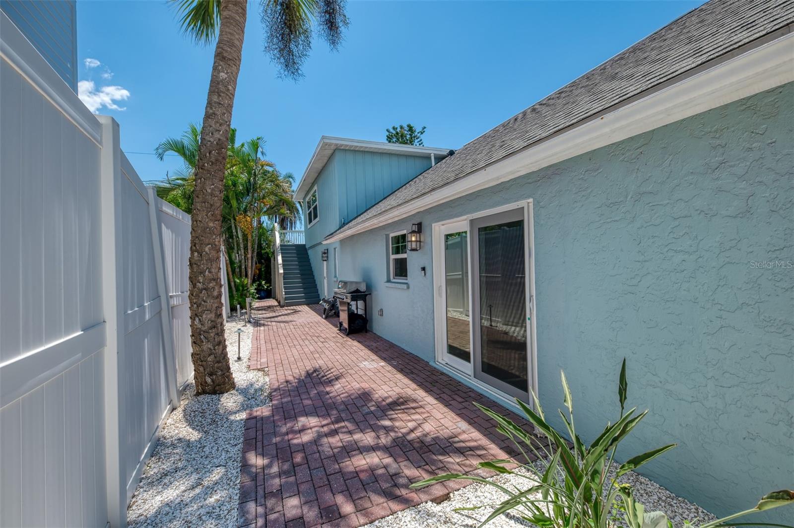 1100 POINT OF ROCKS RD, SARASOTA, FL — photo 43