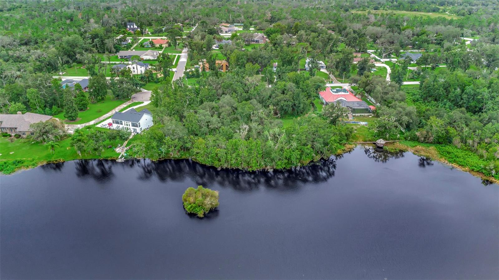 12612 LAKE HILLS DR, RIVERVIEW, FL — photo 8