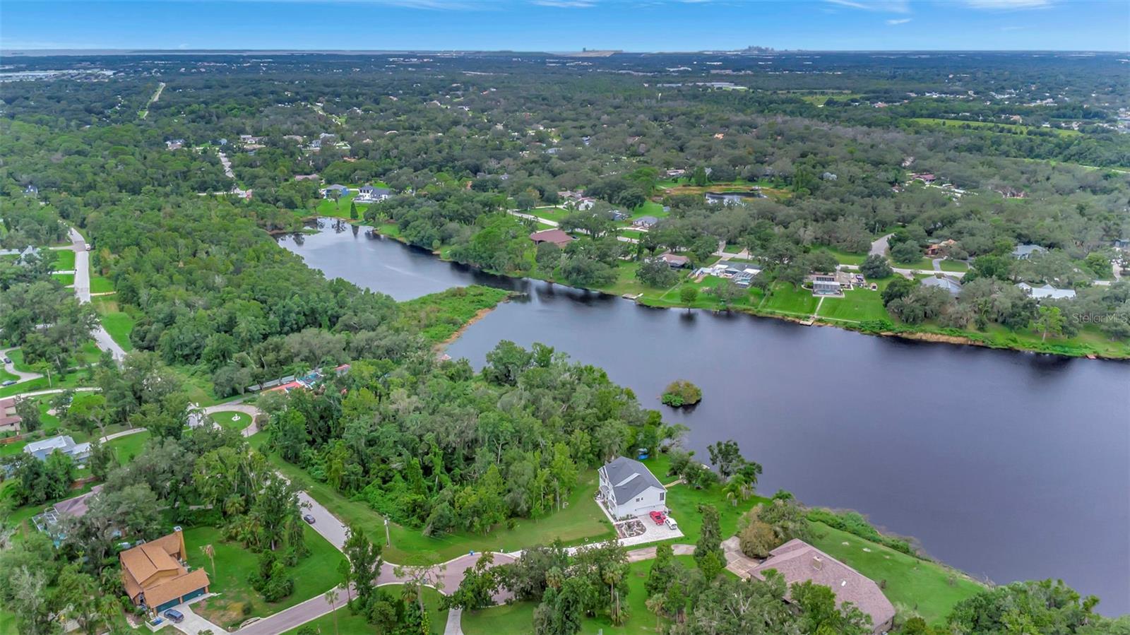 12612 LAKE HILLS DR, RIVERVIEW, FL — photo 17