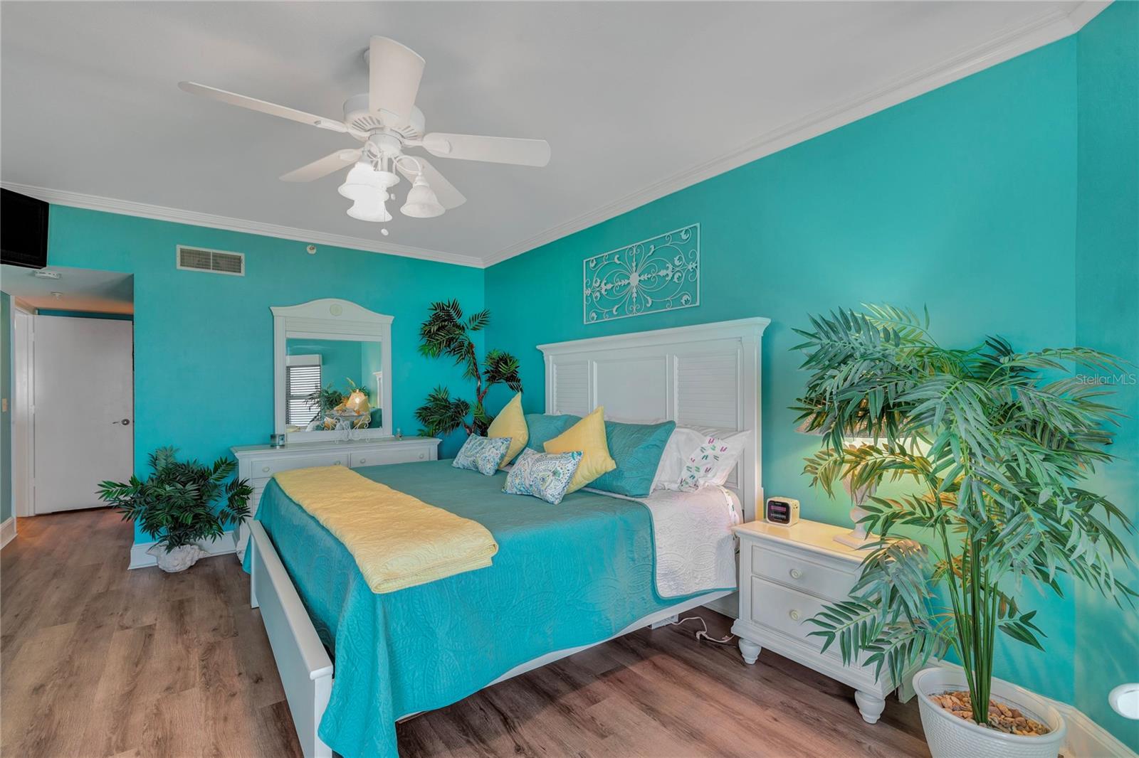 1582 GULF BLVD #1506, CLEARWATER BEACH, FL — photo 16