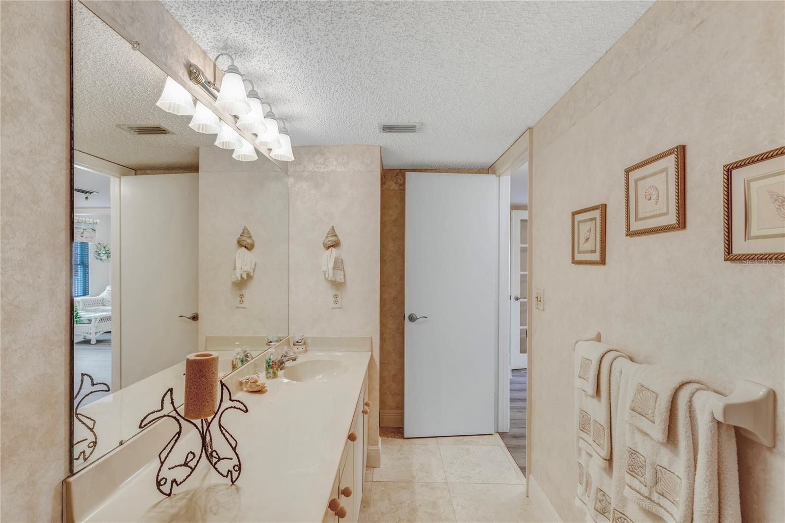 1582 GULF BLVD #1506, CLEARWATER BEACH, FL — photo 20