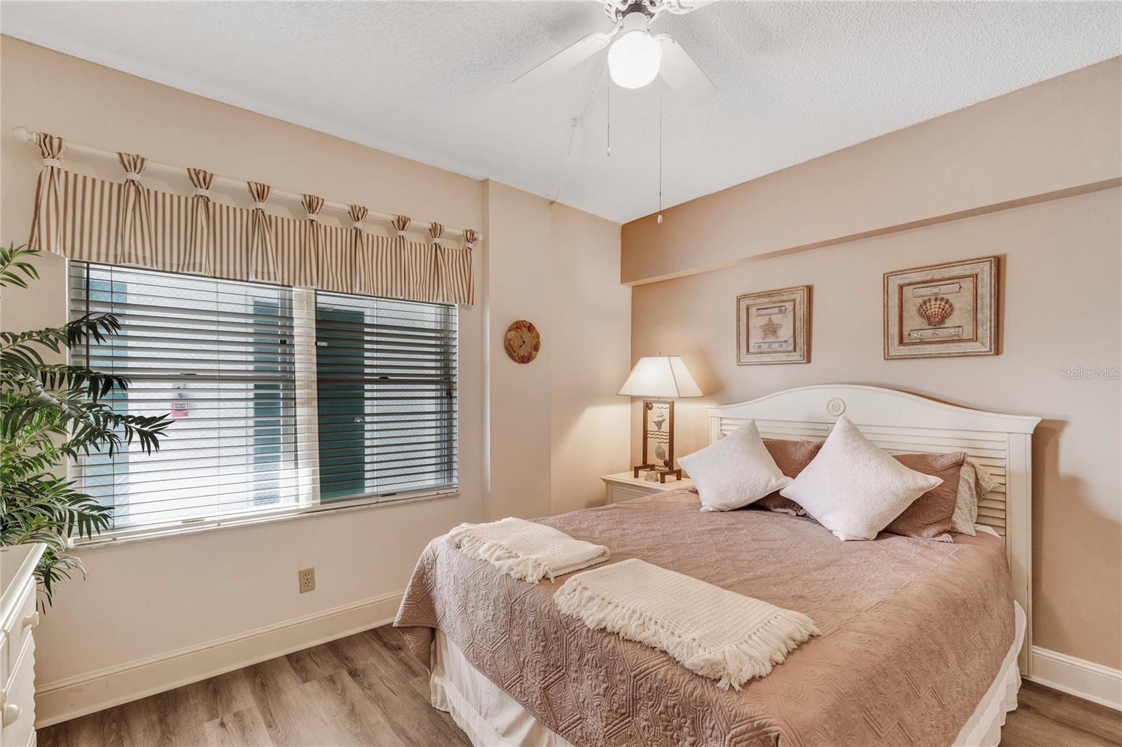 1582 GULF BLVD #1506, CLEARWATER BEACH, FL — photo 24