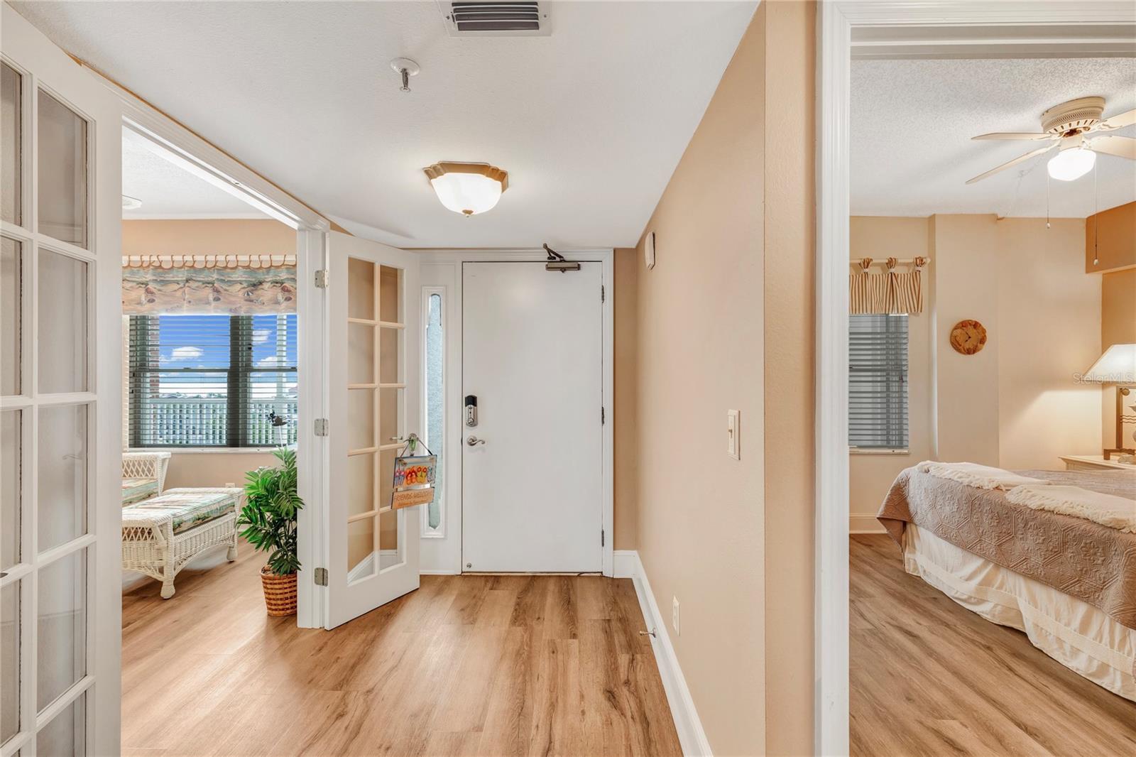 1582 GULF BLVD #1506, CLEARWATER BEACH, FL — photo 32