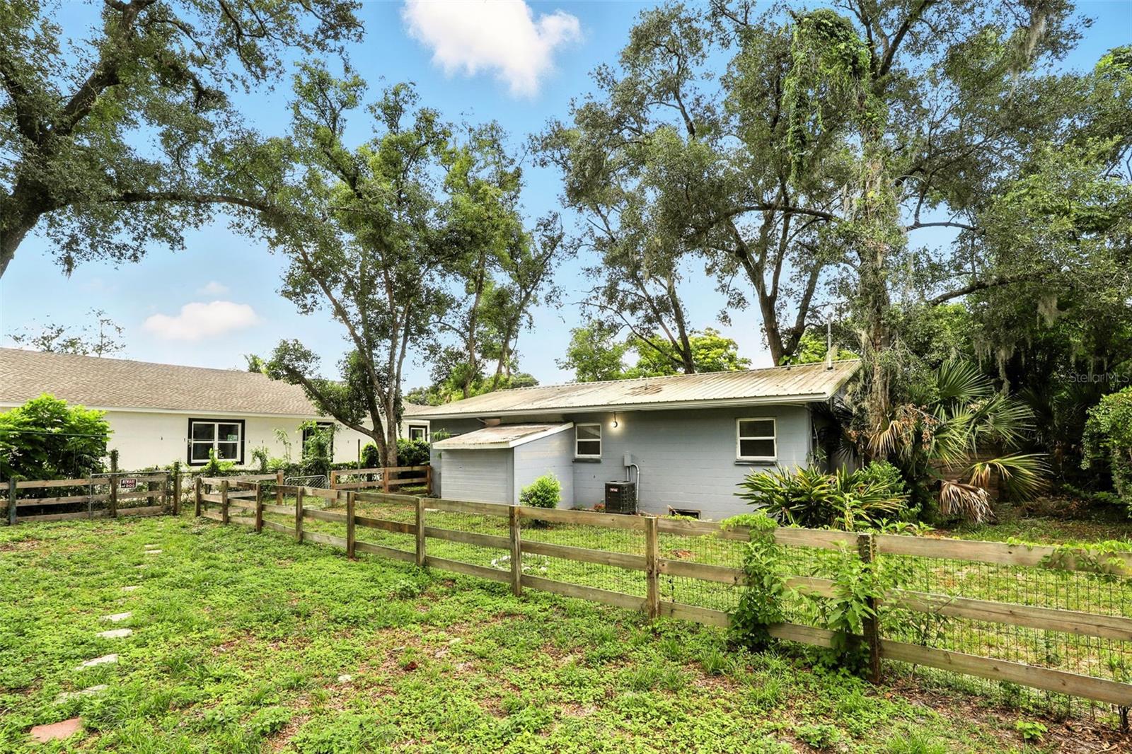 1412 E VOORHIS AVE, DELAND, FL — photo 8