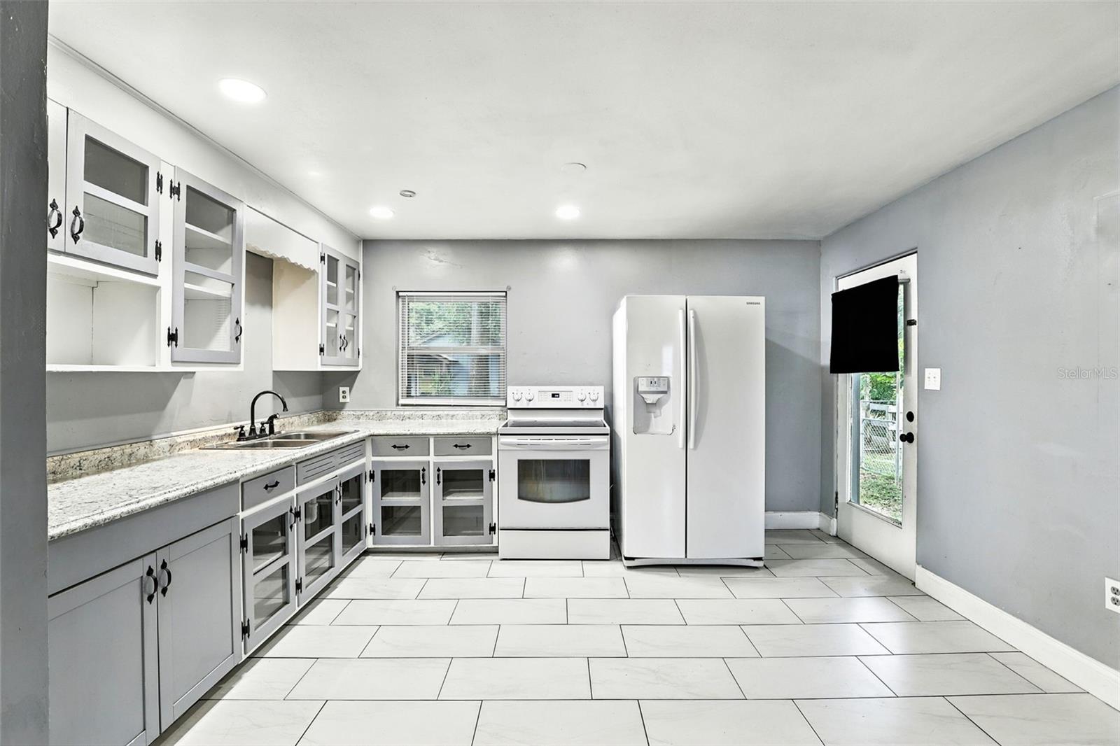 1412 E VOORHIS AVE, DELAND, FL — photo 17