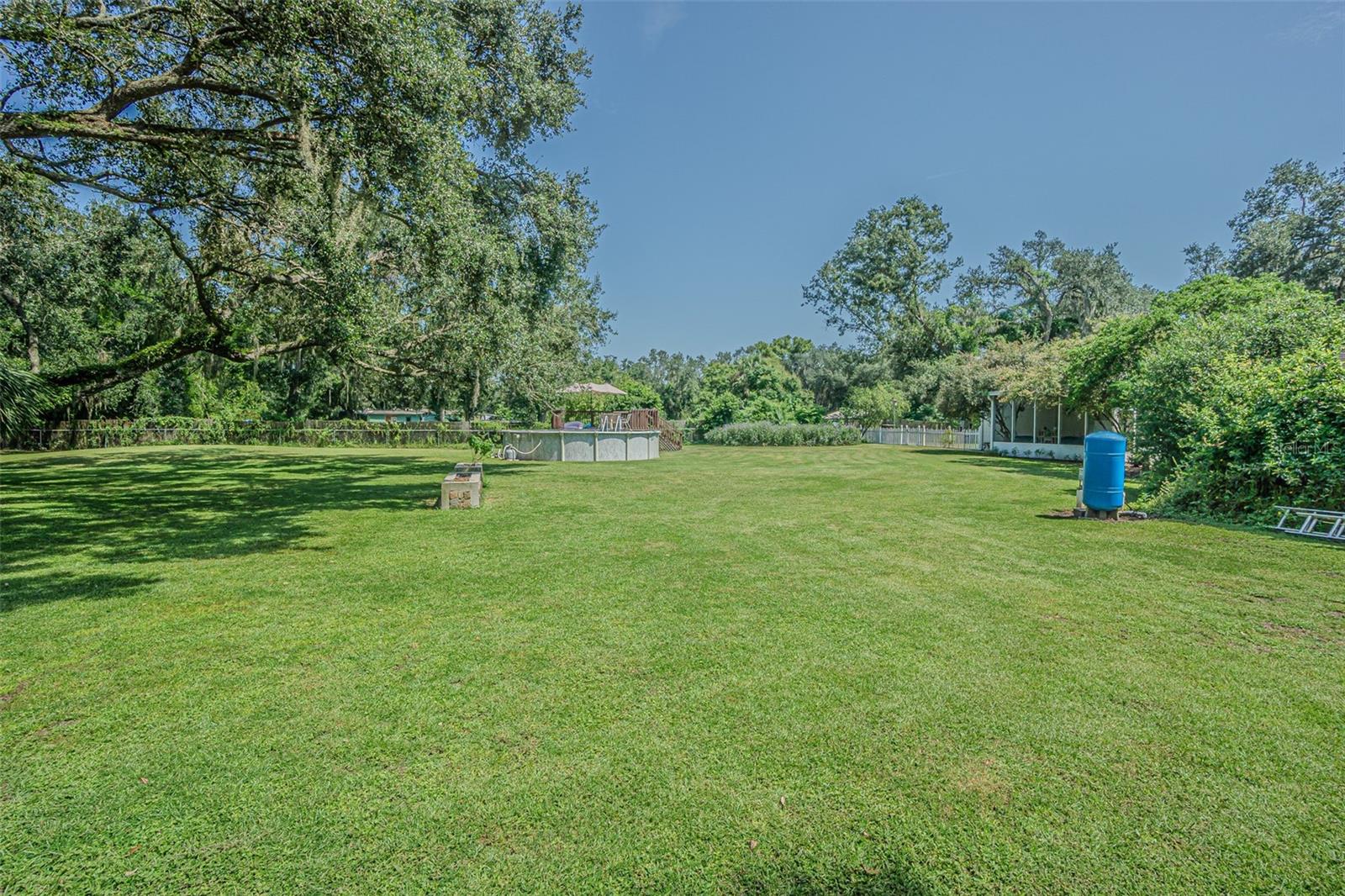 3349 OAKWOOD DR, WESLEY CHAPEL, FL — photo 51