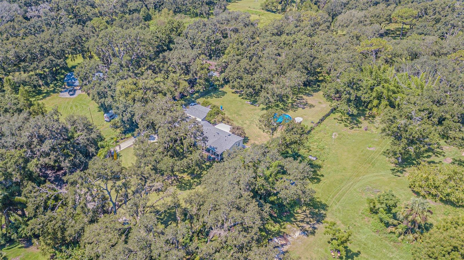 3349 OAKWOOD DR, WESLEY CHAPEL, FL — photo 53