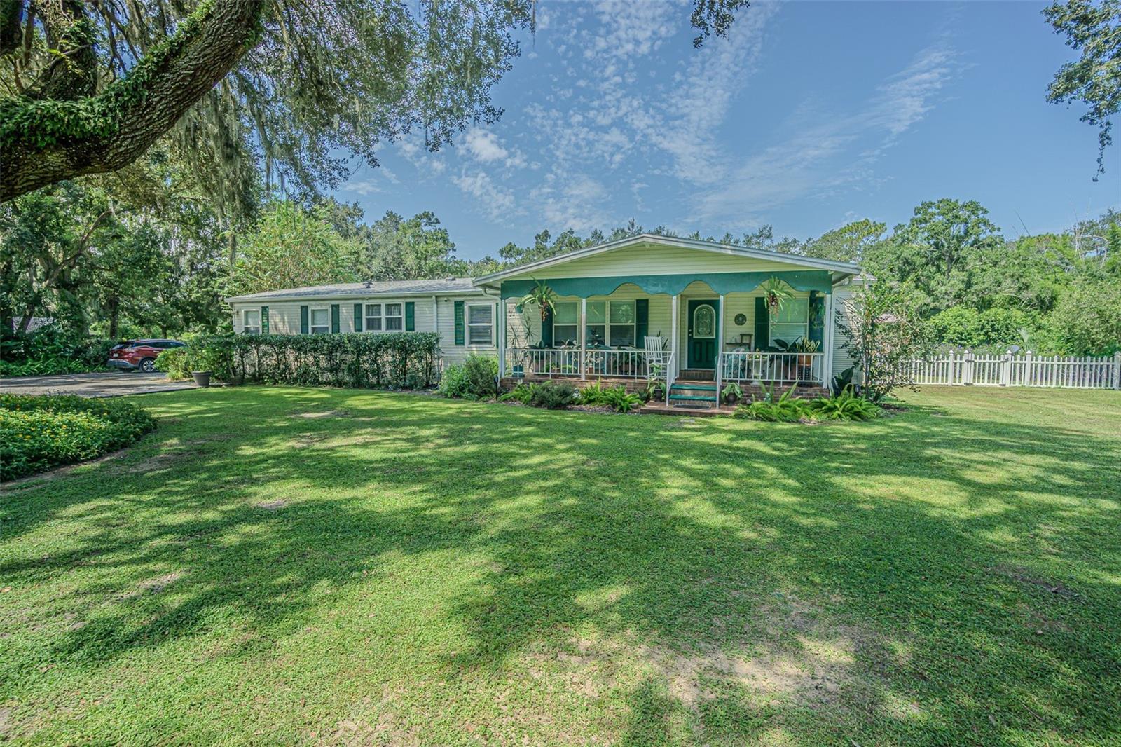 3349 OAKWOOD DR, WESLEY CHAPEL, FL — photo 11