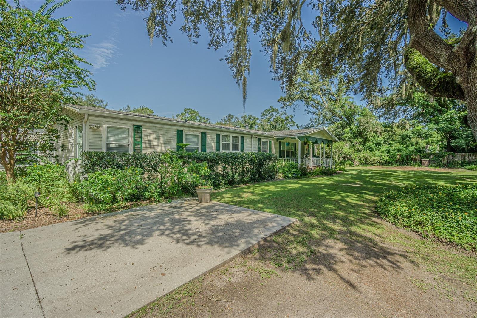 3349 OAKWOOD DR, WESLEY CHAPEL, FL — photo 16