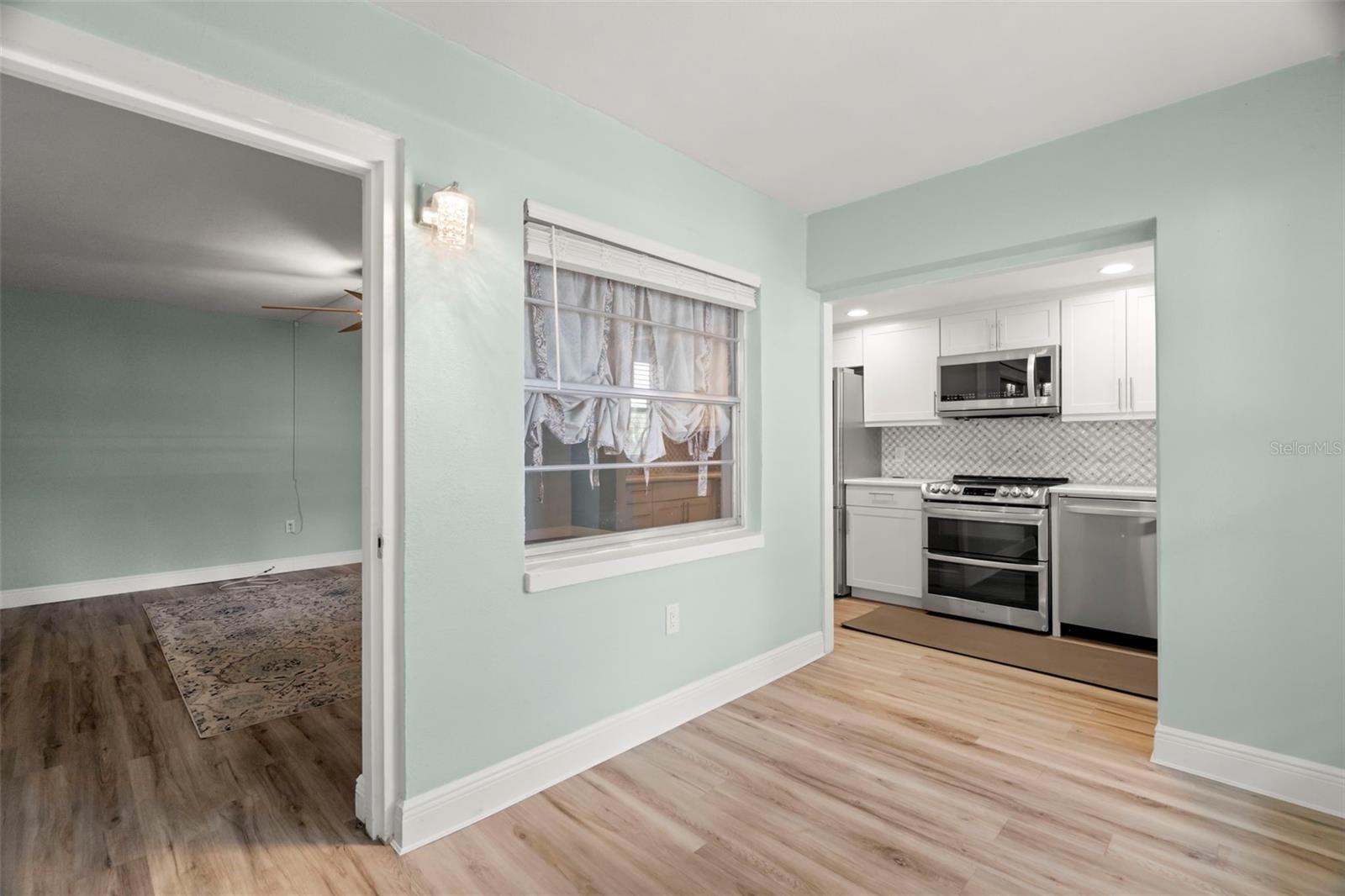 4780 COVE CIR #205, ST PETERSBURG, FL — photo 5