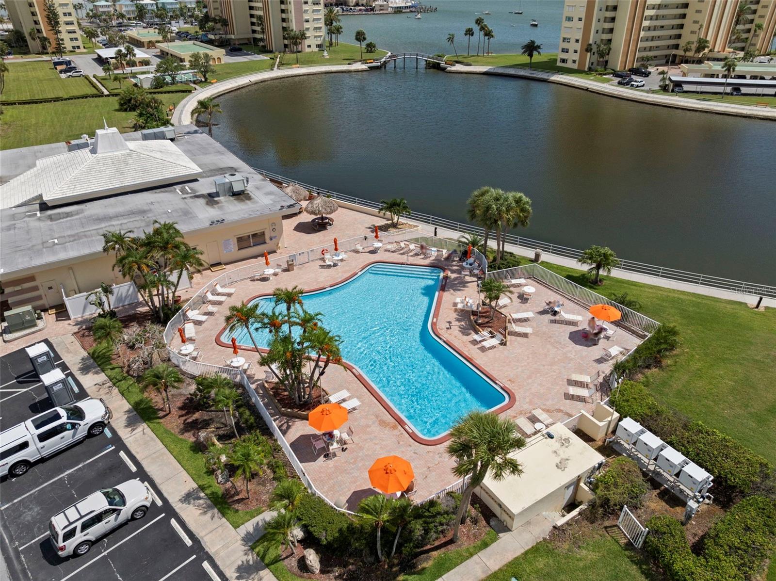4780 COVE CIR #205, ST PETERSBURG, FL — photo 19