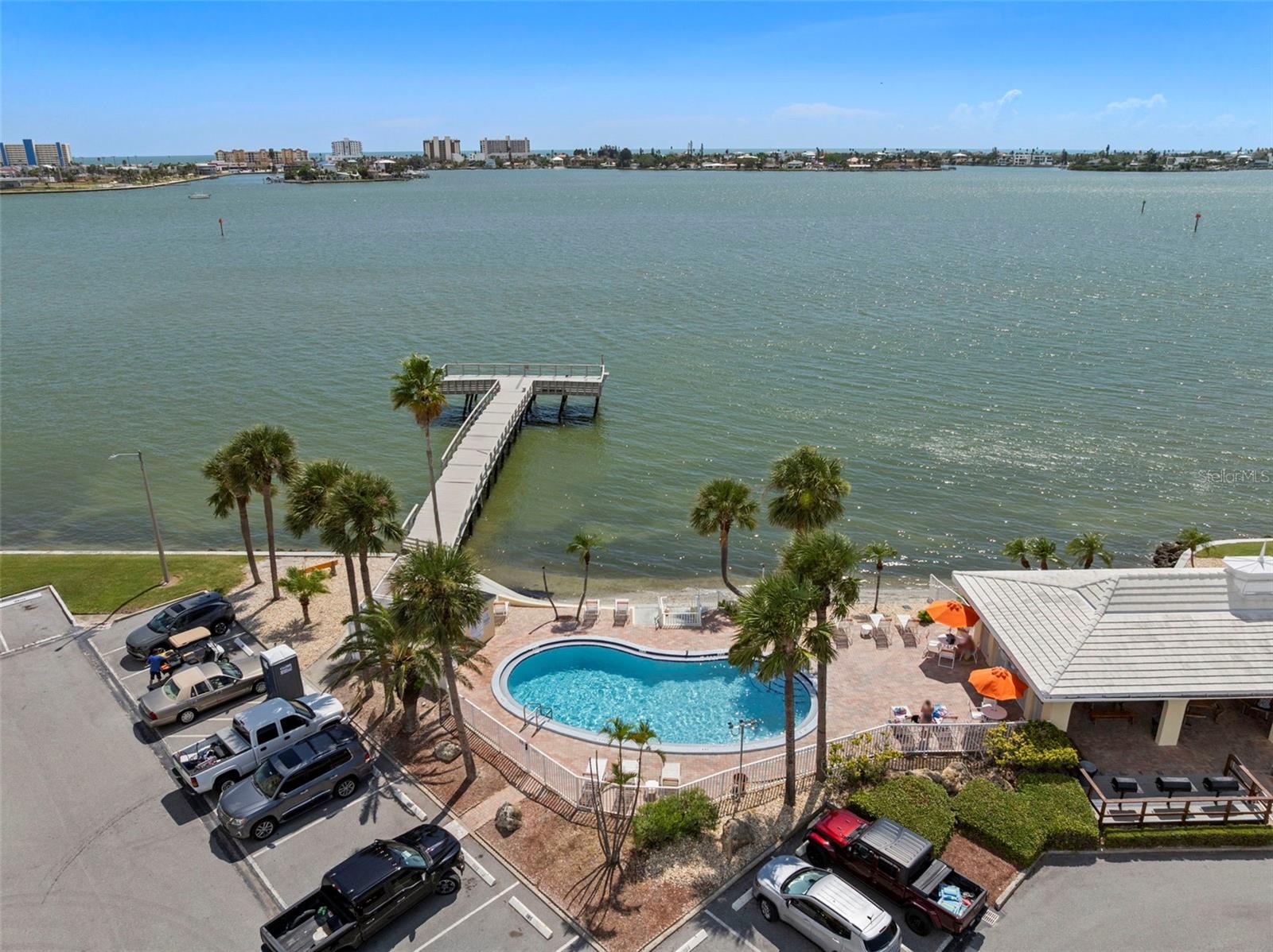 4780 COVE CIR #205, ST PETERSBURG, FL — photo 20