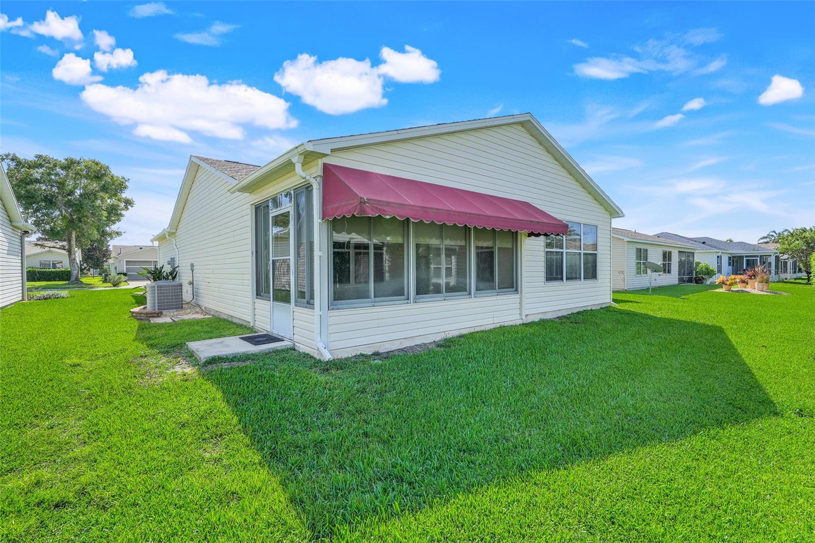 870 HENDERSON LN, THE VILLAGES, FL — photo 36