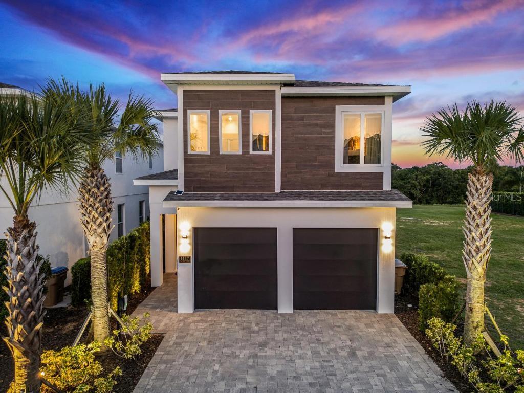 1117 CASTLE PINES CT, REUNION, FL