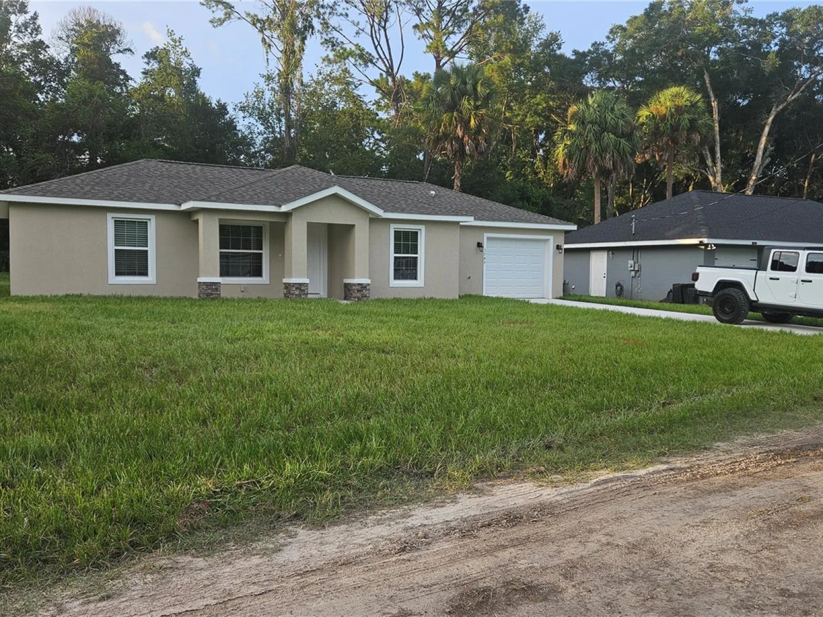 3745 SE 133RD PL, BELLEVIEW, FL — photo 3