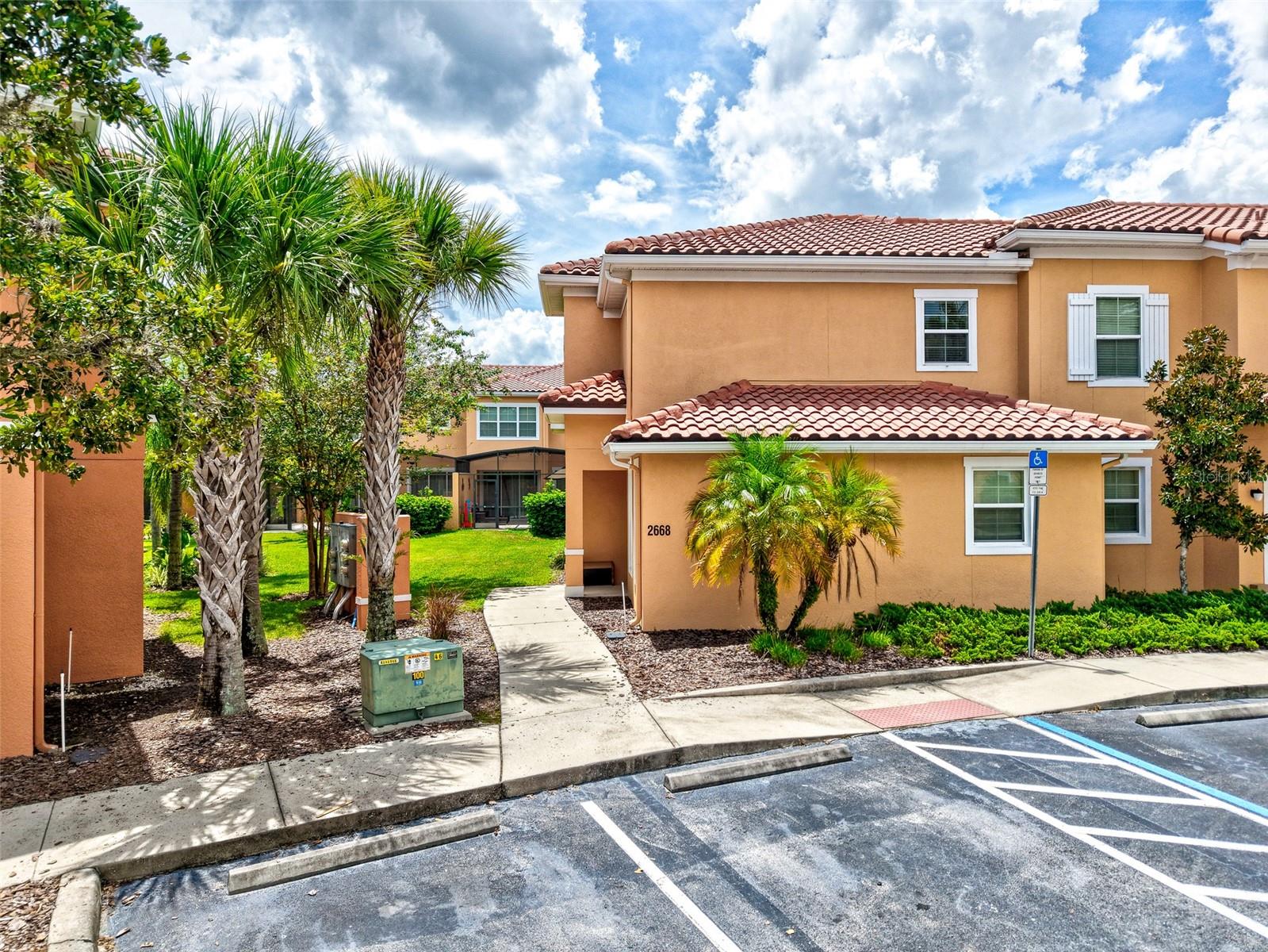 2668 CORVETTE LN, KISSIMMEE, FL — photo 4